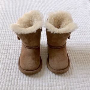 UGG boots Toddler Size 6